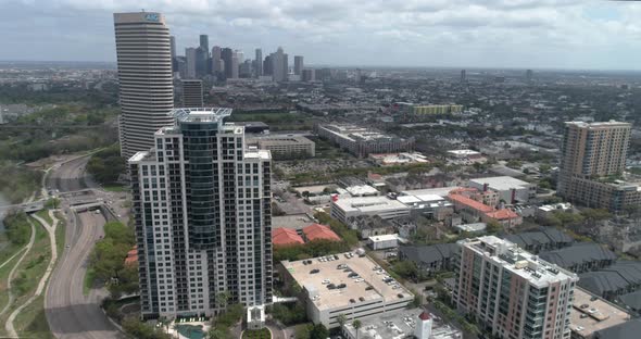 This video is about the surrounding landscape near downtown Houston. This video was filmed in 4k for