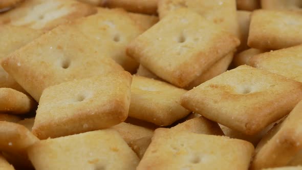 Dry cracker cookies