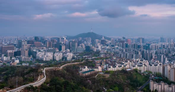 Seoul Skyline on Sunset Timelapse, South Korea.