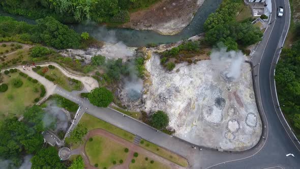 Active vulcanic geysers and grounds are used by restaurants to cook their food