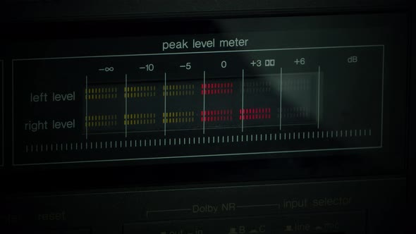 Audio level meter
