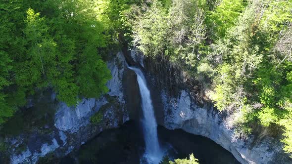 Aerial video of the two Barglistuber Waterfalls in Switzerland.