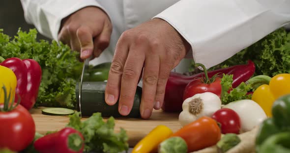 Slicing Cucumber