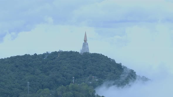 Wat Pa Phu Thub Berg On Hilltop