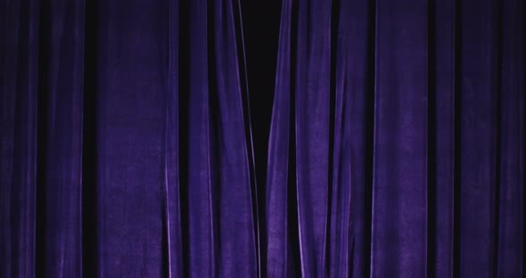 Opera Curtain Open alt