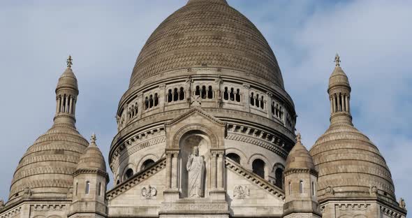 The Basilica of the Sacred Heart, Butte Montmartre, Paris, France