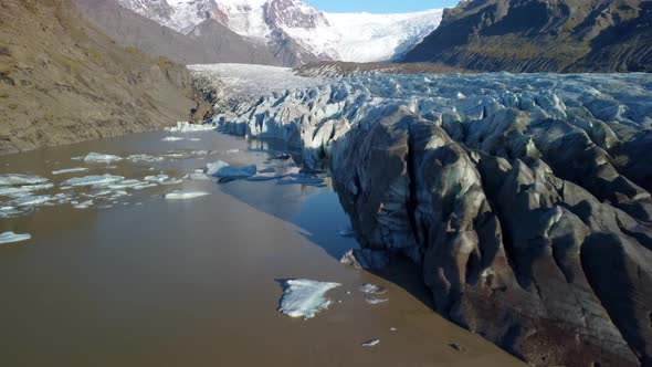 Svinafellsjokull Glacier in Vatnajokull, Iceland.