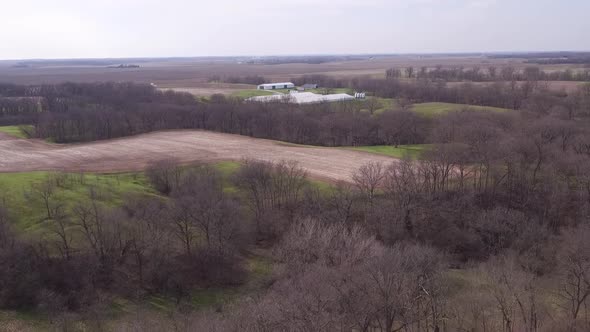 a farm in the midwest part of the USA