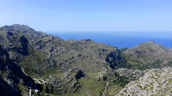 Serpentines, Sa Calobra, Tramuntana mountains, Mallorca, Spain