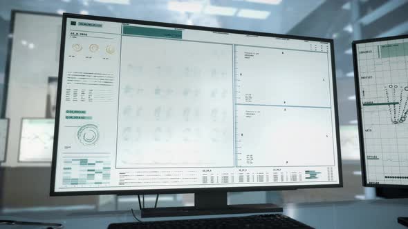 High-quality x-ray lung images of Covid-19 patient appear on computer screen alt