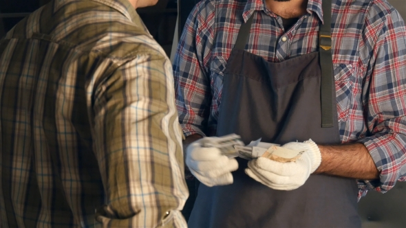 Transfer Money One Worker To Another In Workshop alt