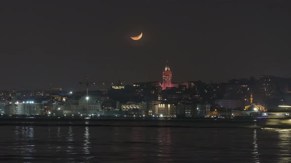 Istanbul bosphorus night galata tower moonset timelapse