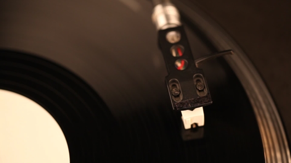 DJ Needle On Spinning Turntable