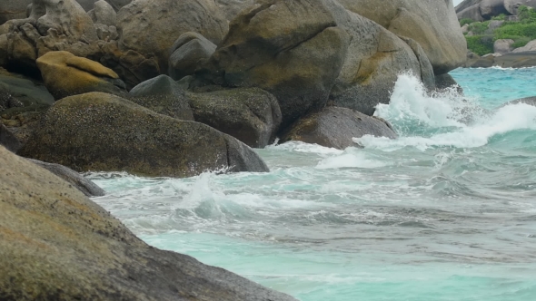 Turquoise Rolling Wave, 