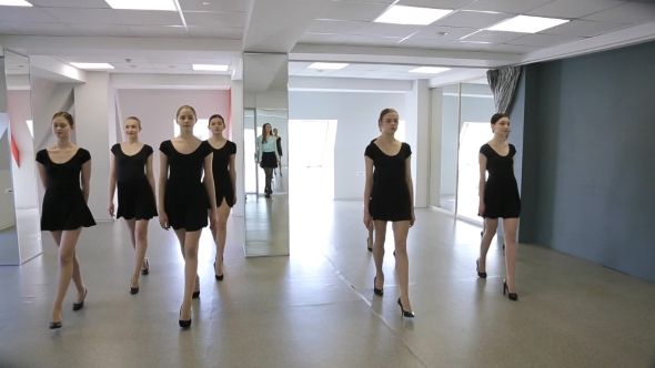 Young Models Make Rehearsal Of Defile In Classroom