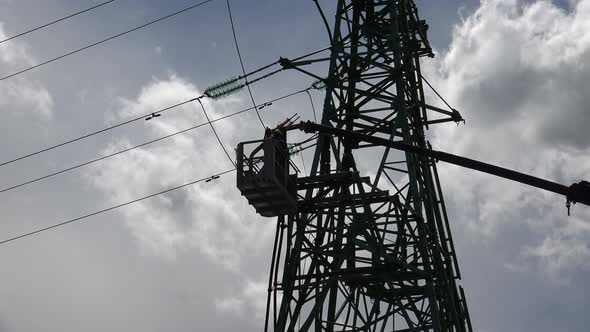 High Voltage Line Workers 3