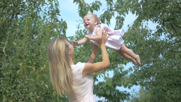 Mom Throws Up Baby Into The Air.