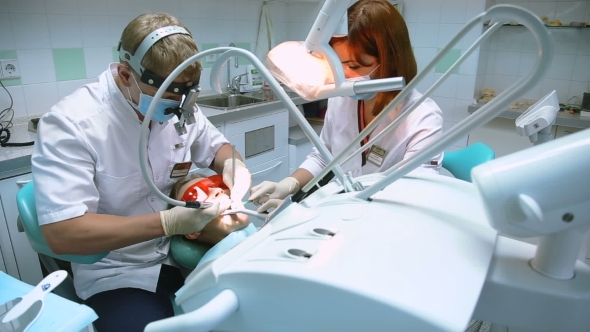 Dental Procedures In The Clinic