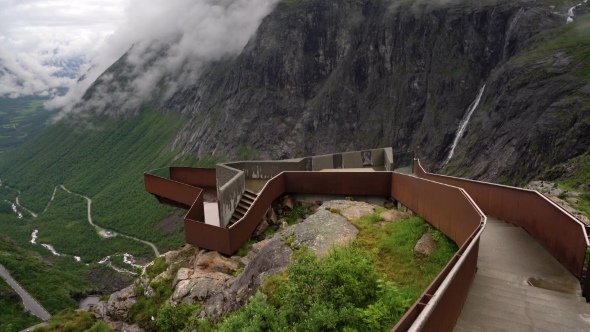 Troll Road Lookout