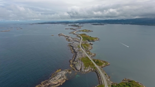 Atlantic Ocean Road alt