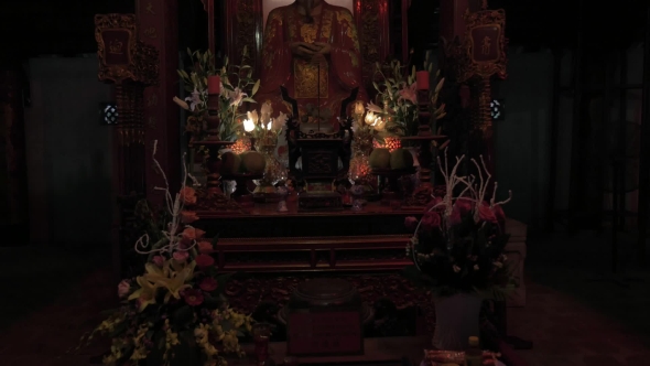 Statue Of Medieval Vietnamese Emperor In Pagoda. Hanoi, Vietnam