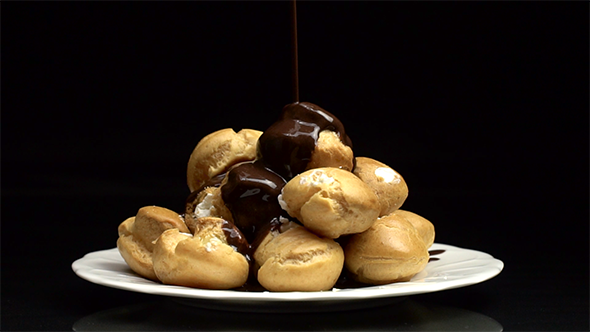 Profiteroles