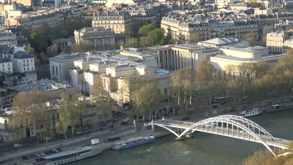 From Seine River To Paris City - Zoom Out