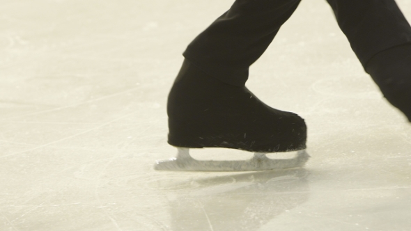 Little Skaters Train On The Ice