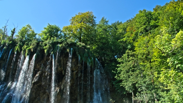 Picturesque Waterfalls Scenery In Plitvice Lakes National Park