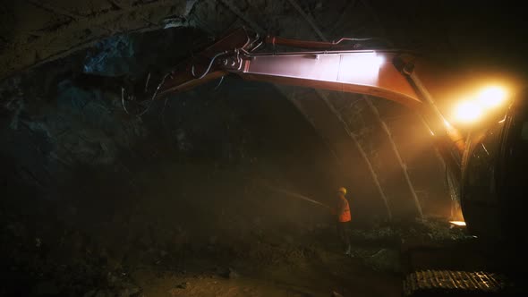 Tunnel Construction Excavator