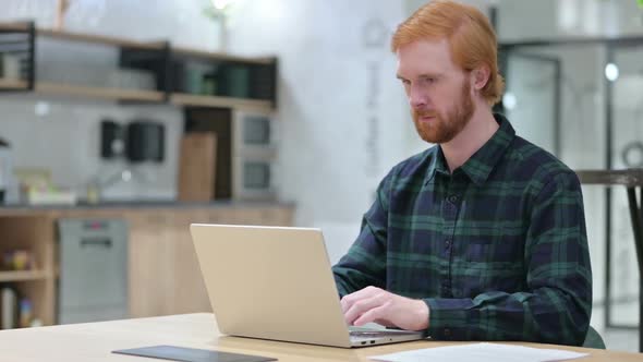 Beard Redhead Man with Laptop Clapping Applauding