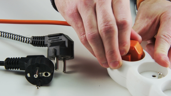 Unplugging and Plugging Orange Cable