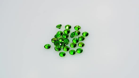 Natural Chrome Diopside on the Turn Table