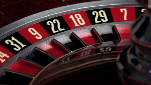 Roulette Wheel Starts Running and Stops