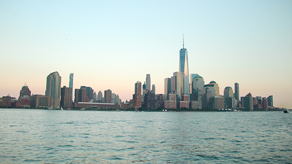 Boat Tour To Lower Manhattan
