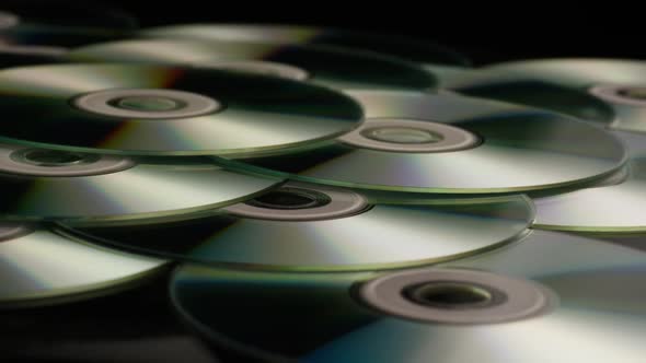 Rotating shot of compact discs - CDs 042