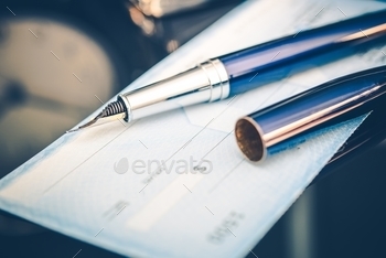  Pen. Executive Desk Closeup.