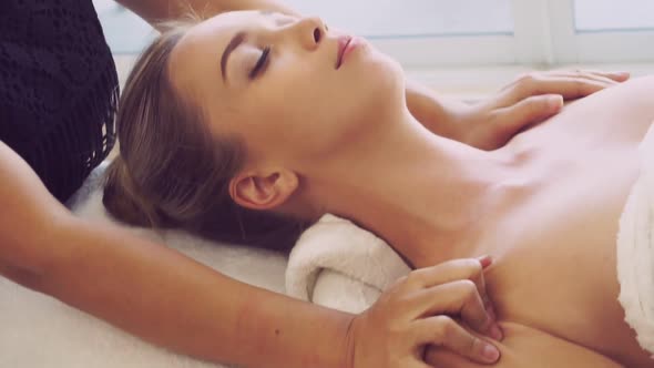 Woman Gets Shoulder Massage Spa By Therapist