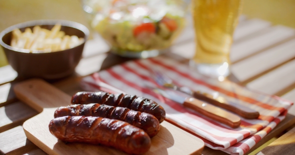 Grilled Sausages and Salads for a Summer Picnic