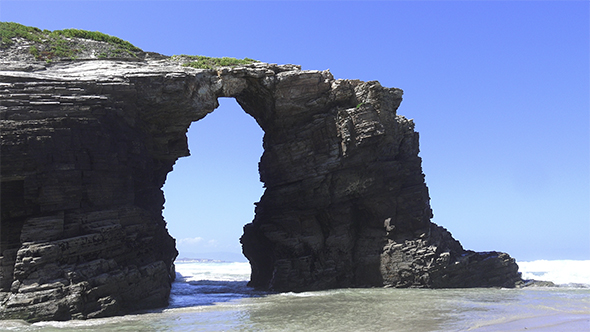 Beach of the Cathedrals 02