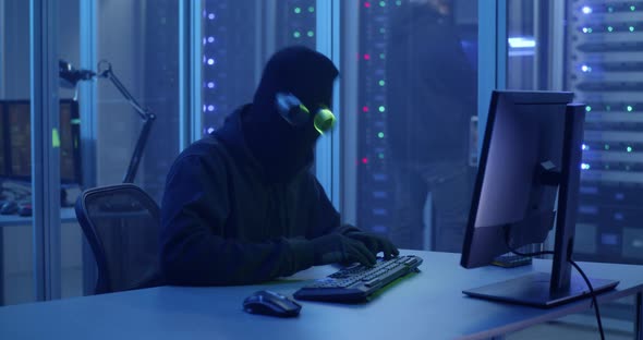 Hackers Breaking Into a Data Center