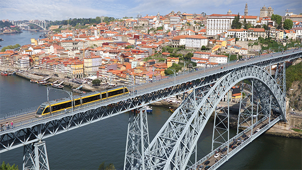 Dom Luis I Bridge in Porto, Portugal