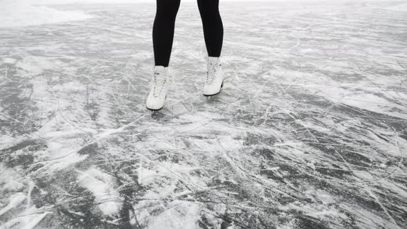 Figure skating on thick ice