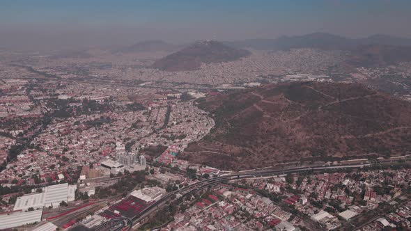 Urban  decay and pollution in Mexico