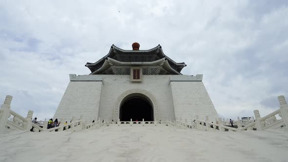 panning shot of Chiang Kai-Shek Memorial Hall in Taipei, Taiwan