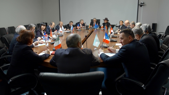 International Negotiations for a Round Table