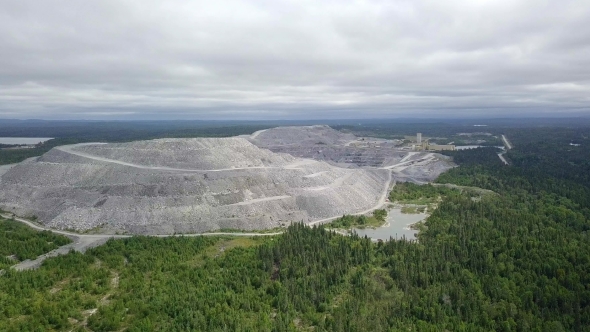 Rising Aerial Reveal Open-pit Gold Mine Northern Ontartio, Canada