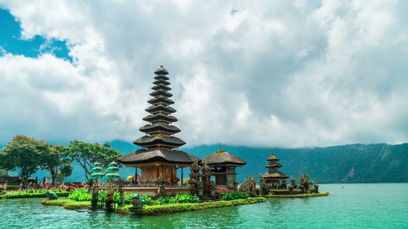 Water Temple at Beratan Lake, Pura Ulun Danu Batur in Bedugul, Bali.