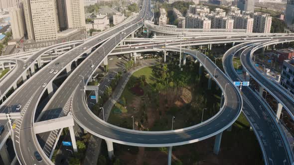 Urban traffic overpass