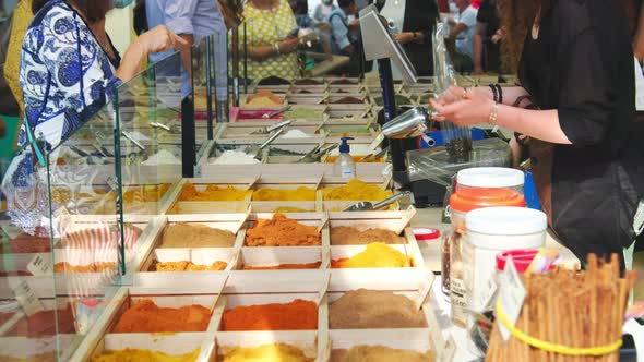 Yellow Spice Customer Women Shop Market Stall